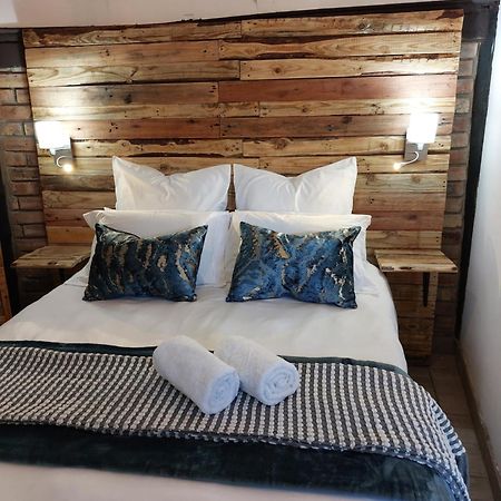 The Spare Room Cottage - Cosy And Private Bloemfontein Exterior photo